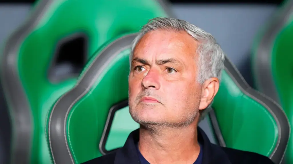 "We would have drawn against a dead team": Mourinho criticises his players and refuses to make an exception for Guler - Goal.com